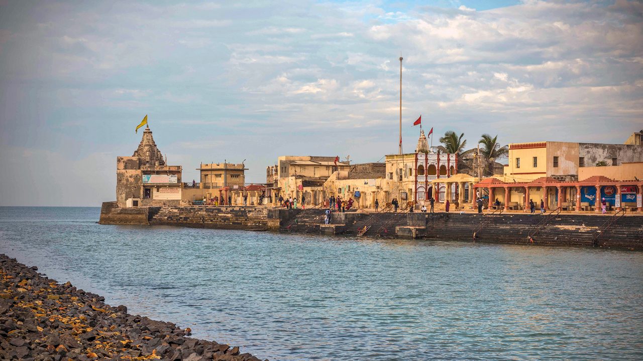Sacred Gomti Ghat & Sangam - गोमती घाट एवं संगम